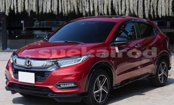 ซื้อ รถมือสอง Honda HR-V สีแดง รถยนต์ ใน %{เมือง} ใน กรุงเทพมหานคร