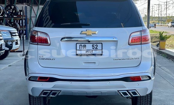 Buy Used Chevrolet TrailBlazer White Car in Bangkok in Bangkok Buy Used Chevrolet TrailBlazer White Car in Bangkok in Bangkok