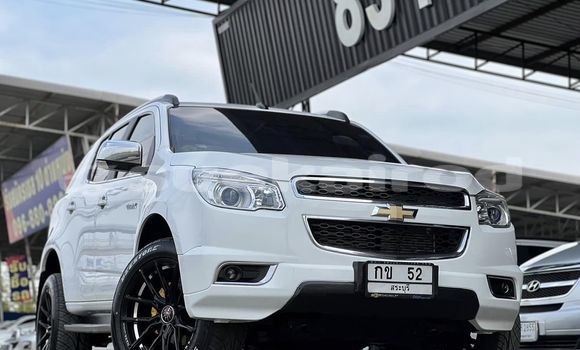 Buy Used Chevrolet TrailBlazer White Car in Bangkok in Bangkok