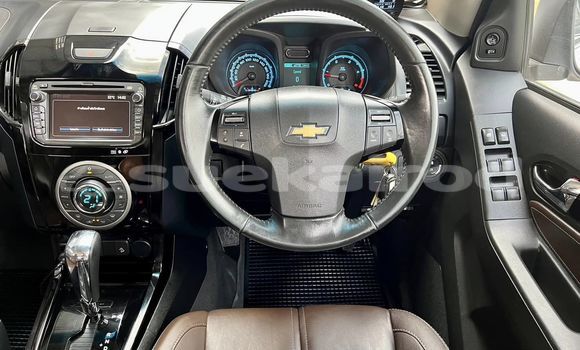 Buy Used Chevrolet TrailBlazer White Car in Bangkok in Bangkok Buy Used Chevrolet TrailBlazer White Car in Bangkok in Bangkok