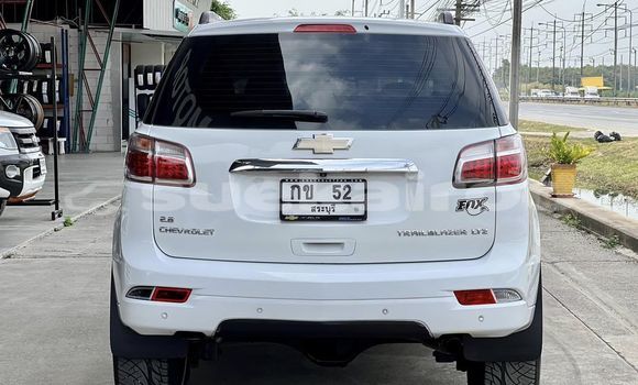 Buy Used Chevrolet TrailBlazer White Car in Bangkok in Bangkok Buy Used Chevrolet TrailBlazer White Car in Bangkok in Bangkok