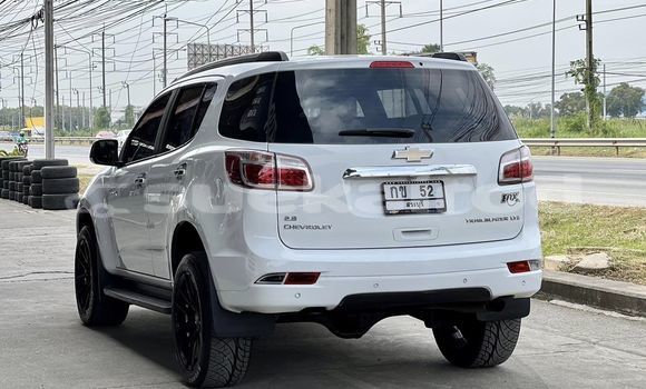 Buy Used Chevrolet TrailBlazer White Car in Bangkok in Bangkok Buy Used Chevrolet TrailBlazer White Car in Bangkok in Bangkok