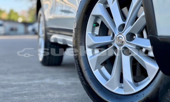 Buy Used Nissan X-Trail White Car in Bangkok in Bangkok Buy Used Nissan X-Trail White Car in Bangkok in Bangkok