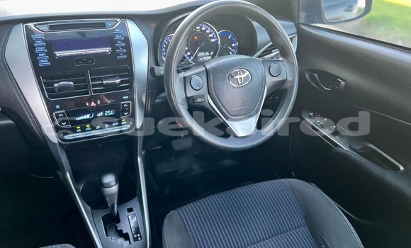 ซื้อ รถมือสอง Toyota Yaris สีดำ รถยนต์ ใน %{เมือง} ใน กรุงเทพมหานคร ซื้อ รถมือสอง Toyota Yaris สีดำ รถยนต์ ใน %{เมือง} ใน กรุงเทพมหานคร