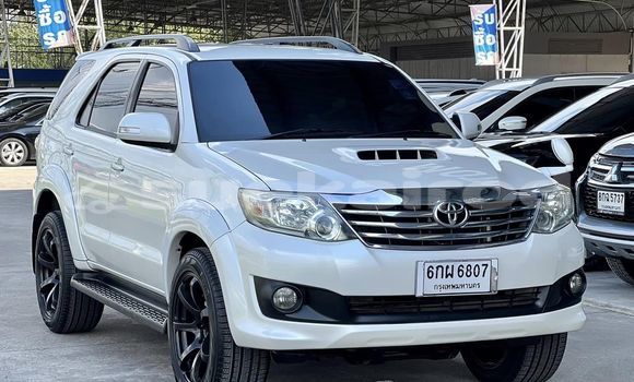 ซื้อ รถมือสอง Toyota Fortuner ขาว รถยนต์ ใน %{เมือง} ใน กรุงเทพมหานคร ซื้อ รถมือสอง Toyota Fortuner ขาว รถยนต์ ใน %{เมือง} ใน กรุงเทพมหานคร