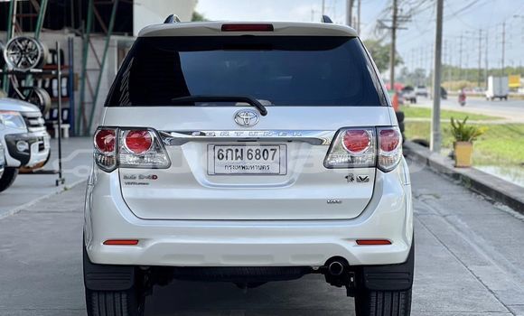 ซื้อ รถมือสอง Toyota Fortuner ขาว รถยนต์ ใน %{เมือง} ใน กรุงเทพมหานคร ซื้อ รถมือสอง Toyota Fortuner ขาว รถยนต์ ใน %{เมือง} ใน กรุงเทพมหานคร