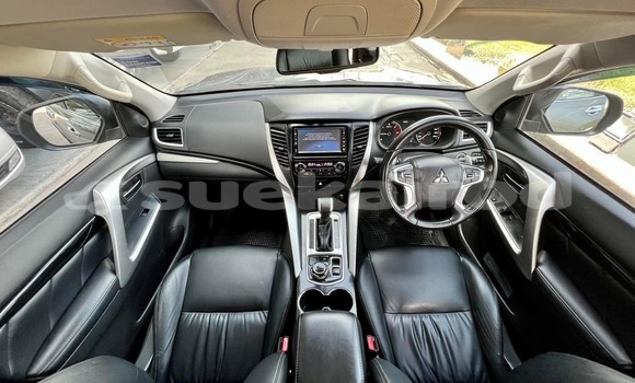 Buy Used Mitsubishi Pajero Other Car in Bangkok in Bangkok Buy Used Mitsubishi Pajero Other Car in Bangkok in Bangkok