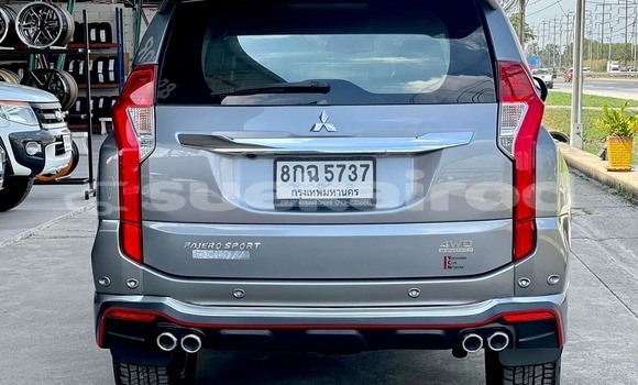 Buy Used Mitsubishi Pajero Other Car in Bangkok in Bangkok Buy Used Mitsubishi Pajero Other Car in Bangkok in Bangkok