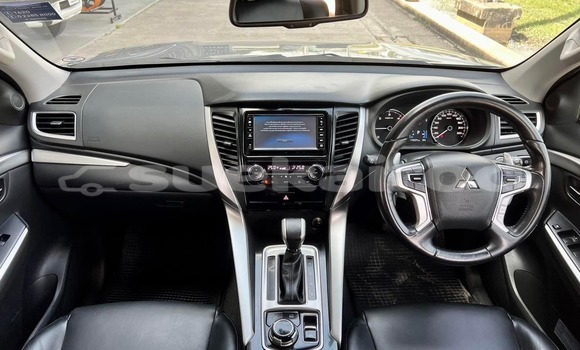 Buy Used Mitsubishi Pajero Other Car in Bangkok in Bangkok Buy Used Mitsubishi Pajero Other Car in Bangkok in Bangkok