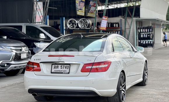 ซื้อ รถมือสอง Mercedes-Benz E-Classe ขาว รถยนต์ ใน %{เมือง} ใน กรุงเทพมหานคร ซื้อ รถมือสอง Mercedes-Benz E-Classe ขาว รถยนต์ ใน %{เมือง} ใน กรุงเทพมหานคร