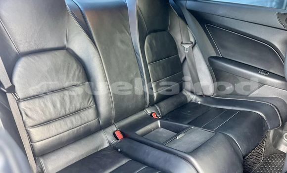 ซื้อ รถมือสอง Mercedes-Benz E-Classe ขาว รถยนต์ ใน %{เมือง} ใน กรุงเทพมหานคร ซื้อ รถมือสอง Mercedes-Benz E-Classe ขาว รถยนต์ ใน %{เมือง} ใน กรุงเทพมหานคร