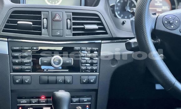 ซื้อ รถมือสอง Mercedes-Benz E-Classe ขาว รถยนต์ ใน %{เมือง} ใน กรุงเทพมหานคร ซื้อ รถมือสอง Mercedes-Benz E-Classe ขาว รถยนต์ ใน %{เมือง} ใน กรุงเทพมหานคร