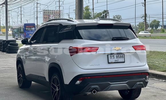 Buy Used Chevrolet Captiva White Car in Bangkok in Bangkok Buy Used Chevrolet Captiva White Car in Bangkok in Bangkok