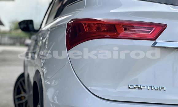 Buy Used Chevrolet Captiva White Car in Bangkok in Bangkok Buy Used Chevrolet Captiva White Car in Bangkok in Bangkok