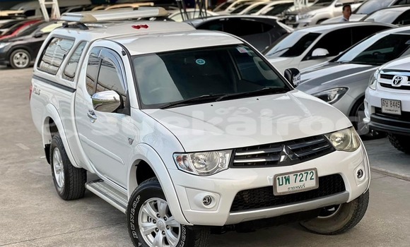 Buy Used Mitsubishi Triton White Car in Bangkok in Bangkok Buy Used Mitsubishi Triton White Car in Bangkok in Bangkok