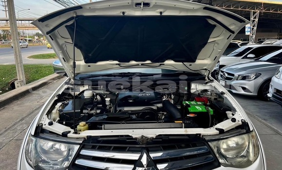 Buy Used Mitsubishi Triton White Car in Bangkok in Bangkok Buy Used Mitsubishi Triton White Car in Bangkok in Bangkok