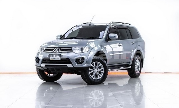 ซื้อ รถมือสอง Mitsubishi Pajero Sport อื่น ๆ รถยนต์ ใน %{เมือง} ใน กรุงเทพมหานคร