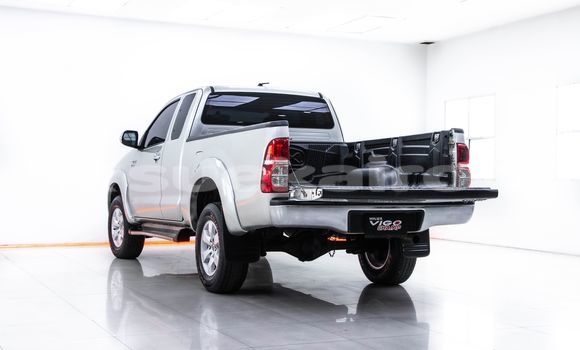 Buy Used Toyota Hiluxe VIGO Other Car in Bangkok in Bangkok Buy Used Toyota Hiluxe VIGO Other Car in Bangkok in Bangkok