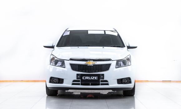 Buy Used Chevrolet Cruze White Car in Bangkok in Bangkok Buy Used Chevrolet Cruze White Car in Bangkok in Bangkok