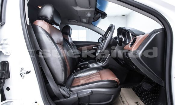 Buy Used Chevrolet Cruze White Car in Bangkok in Bangkok Buy Used Chevrolet Cruze White Car in Bangkok in Bangkok