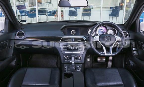 ซื้อ รถมือสอง Mercedes-Benz C250 coupe ขาว รถยนต์ ใน %{เมือง} ใน กรุงเทพมหานคร ซื้อ รถมือสอง Mercedes-Benz C250 coupe ขาว รถยนต์ ใน %{เมือง} ใน กรุงเทพมหานคร