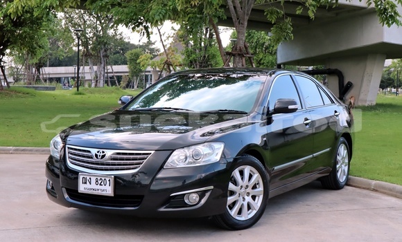 Buy Used Toyota Camry Black Car in Bangkok in Bangkok
