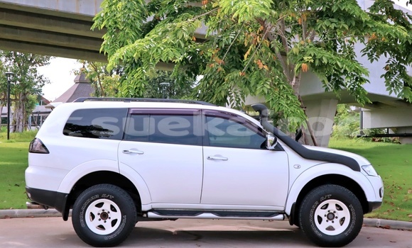 ซื้อ รถมือสอง Mitsubishi Pajero Sport ขาว รถยนต์ ใน %{เมือง} ใน กรุงเทพมหานคร ซื้อ รถมือสอง Mitsubishi Pajero Sport ขาว รถยนต์ ใน %{เมือง} ใน กรุงเทพมหานคร