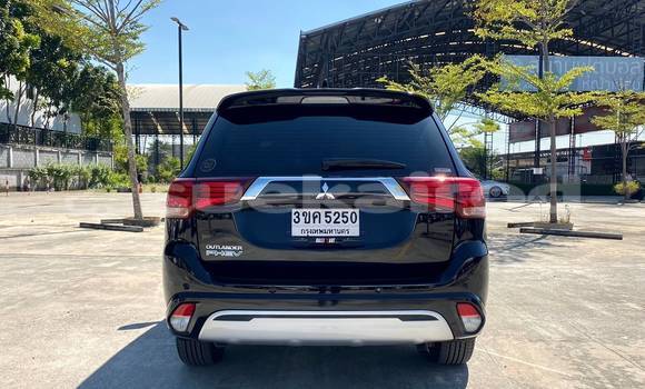 ซื้อ รถมือสอง Mitsubishi Outlander สีดำ รถยนต์ ใน %{เมือง} ใน กรุงเทพมหานคร ซื้อ รถมือสอง Mitsubishi Outlander สีดำ รถยนต์ ใน %{เมือง} ใน กรุงเทพมหานคร