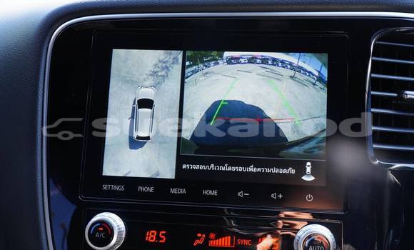 ซื้อ รถมือสอง Mitsubishi Outlander สีดำ รถยนต์ ใน %{เมือง} ใน กรุงเทพมหานคร ซื้อ รถมือสอง Mitsubishi Outlander สีดำ รถยนต์ ใน %{เมือง} ใน กรุงเทพมหานคร