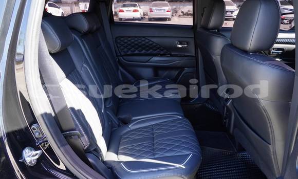 ซื้อ รถมือสอง Mitsubishi Outlander สีดำ รถยนต์ ใน %{เมือง} ใน กรุงเทพมหานคร ซื้อ รถมือสอง Mitsubishi Outlander สีดำ รถยนต์ ใน %{เมือง} ใน กรุงเทพมหานคร