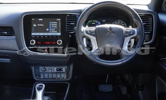 ซื้อ รถมือสอง Mitsubishi Outlander สีดำ รถยนต์ ใน %{เมือง} ใน กรุงเทพมหานคร ซื้อ รถมือสอง Mitsubishi Outlander สีดำ รถยนต์ ใน %{เมือง} ใน กรุงเทพมหานคร