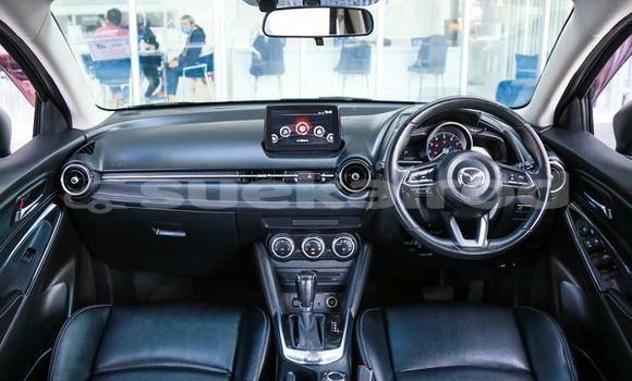 ซื้อ รถมือสอง Mazda Mazda 2 สีดำ รถยนต์ ใน %{เมือง} ใน กรุงเทพมหานคร ซื้อ รถมือสอง Mazda Mazda 2 สีดำ รถยนต์ ใน %{เมือง} ใน กรุงเทพมหานคร