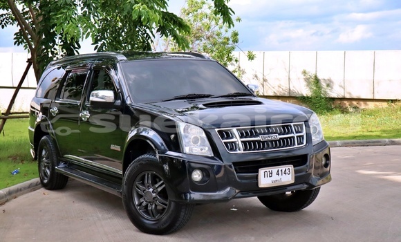 Buy Used Isuzu MU-7 Black Car in Bangkok in Bangkok Buy Used Isuzu MU-7 Black Car in Bangkok in Bangkok