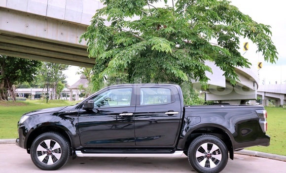 Buy Used Isuzu D-Max Black Car in Bangkok in Bangkok Buy Used Isuzu D-Max Black Car in Bangkok in Bangkok