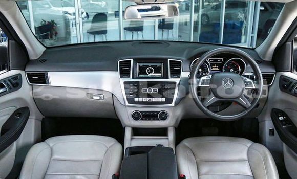 Buy Used Mercedes‒Benz ML–Class Silver Car in Bangkok in Bangkok Buy Used Mercedes‒Benz ML–Class Silver Car in Bangkok in Bangkok