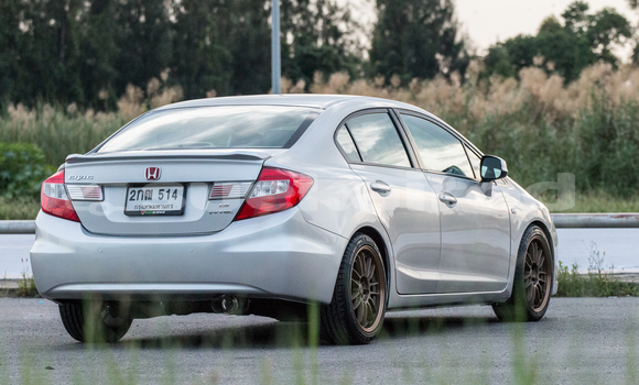 ซื้อ รถมือสอง Honda Civic เงิน รถยนต์ ใน %{เมือง} ใน กรุงเทพมหานคร ซื้อ รถมือสอง Honda Civic เงิน รถยนต์ ใน %{เมือง} ใน กรุงเทพมหานคร