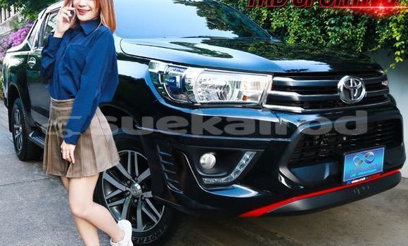 Buy Used Toyota Hiluxe Revo Black Car in Bangkok in Bangkok