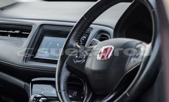 ซื้อ รถมือสอง Honda HR-V สีดำ รถยนต์ ใน %{เมือง} ใน กรุงเทพมหานคร ซื้อ รถมือสอง Honda HR-V สีดำ รถยนต์ ใน %{เมือง} ใน กรุงเทพมหานคร