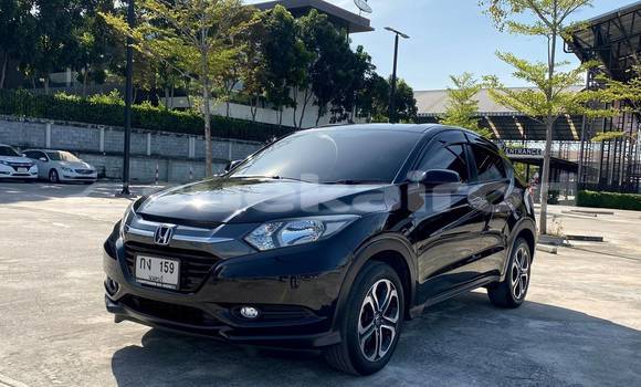 ซื้อ รถมือสอง Honda HR-V สีดำ รถยนต์ ใน %{เมือง} ใน กรุงเทพมหานคร ซื้อ รถมือสอง Honda HR-V สีดำ รถยนต์ ใน %{เมือง} ใน กรุงเทพมหานคร