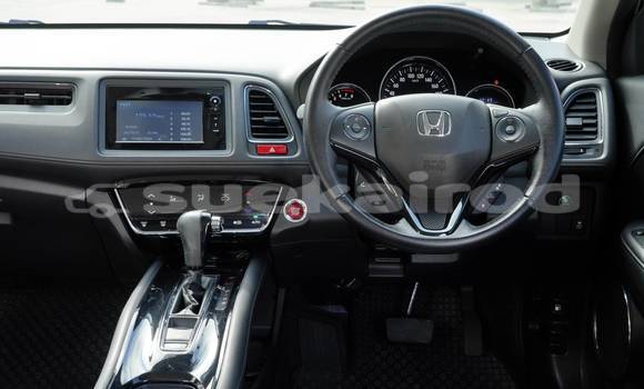 Buy Used Honda HR-V White Car in Bangkok in Bangkok Buy Used Honda HR-V White Car in Bangkok in Bangkok