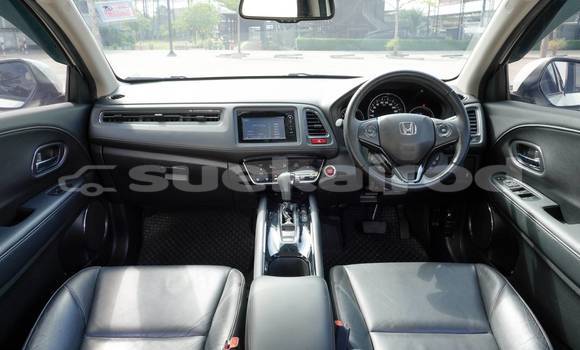Buy Used Honda HR-V White Car in Bangkok in Bangkok Buy Used Honda HR-V White Car in Bangkok in Bangkok