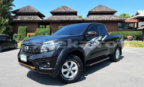 Buy Used Nissan Navara Black Car in Bangkok in Bangkok
