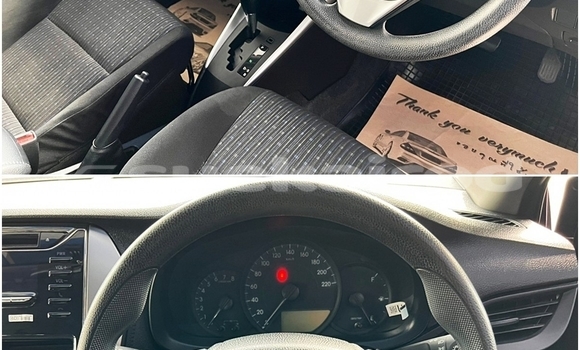 ซื้อ รถมือสอง Toyota Yaris Ativ สีน้ำเงิน รถยนต์ ใน %{เมือง} ใน กรุงเทพมหานคร ซื้อ รถมือสอง Toyota Yaris Ativ สีน้ำเงิน รถยนต์ ใน %{เมือง} ใน กรุงเทพมหานคร