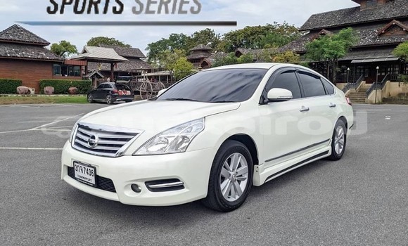 ซื้อ รถมือสอง Nissan Teana ขาว รถยนต์ ใน %{เมือง} ใน กรุงเทพมหานคร