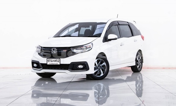 Buy Used Honda Mobilio White Car in Bangkok in Bangkok
