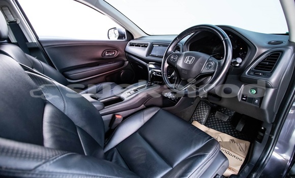 Buy Used Honda HR–V Black Car in Bangkok in Bangkok Buy Used Honda HR–V Black Car in Bangkok in Bangkok