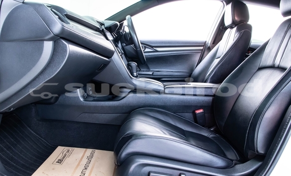 ซื้อ รถมือสอง Honda Civic ขาว รถยนต์ ใน %{เมือง} ใน กรุงเทพมหานคร ซื้อ รถมือสอง Honda Civic ขาว รถยนต์ ใน %{เมือง} ใน กรุงเทพมหานคร