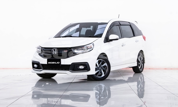 ซื้อ รถมือสอง Honda Mobilio ขาว รถยนต์ ใน %{เมือง} ใน กรุงเทพมหานคร ซื้อ รถมือสอง Honda Mobilio ขาว รถยนต์ ใน %{เมือง} ใน กรุงเทพมหานคร