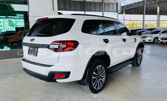 ซื้อ รถมือสอง Ford Everest ขาว รถยนต์ ใน %{เมือง} ใน กรุงเทพมหานคร ซื้อ รถมือสอง Ford Everest ขาว รถยนต์ ใน %{เมือง} ใน กรุงเทพมหานคร