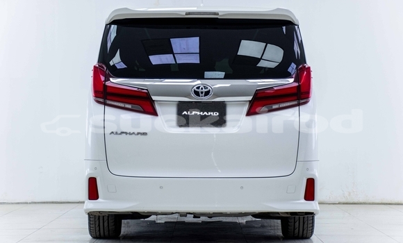 Buy Used Toyota Alphard White Car in Bangkok in Bangkok Buy Used Toyota Alphard White Car in Bangkok in Bangkok